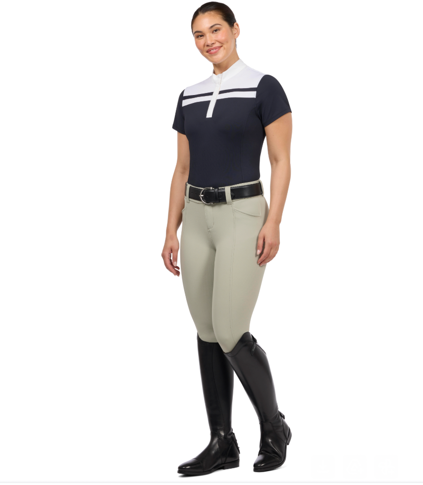 Show Off Short Sleeve Clinic Shirt